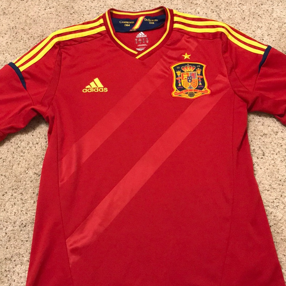 Adidas Authentic Spain WORLD CUP Jersey